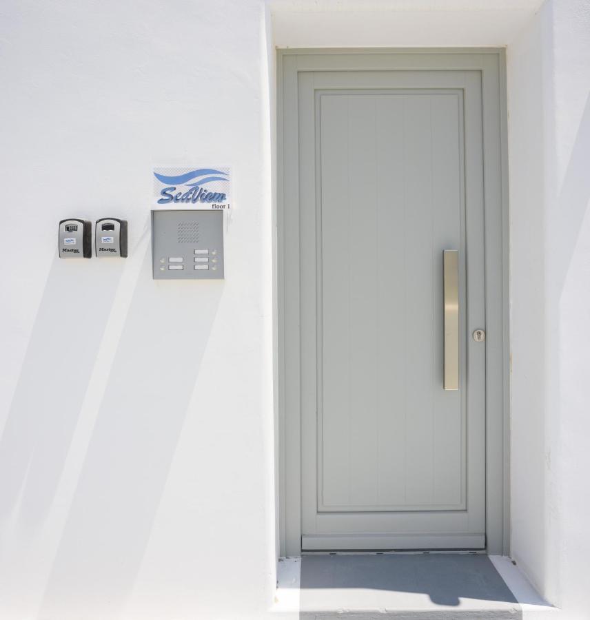 Seaview Apartment Фира Екстериор снимка