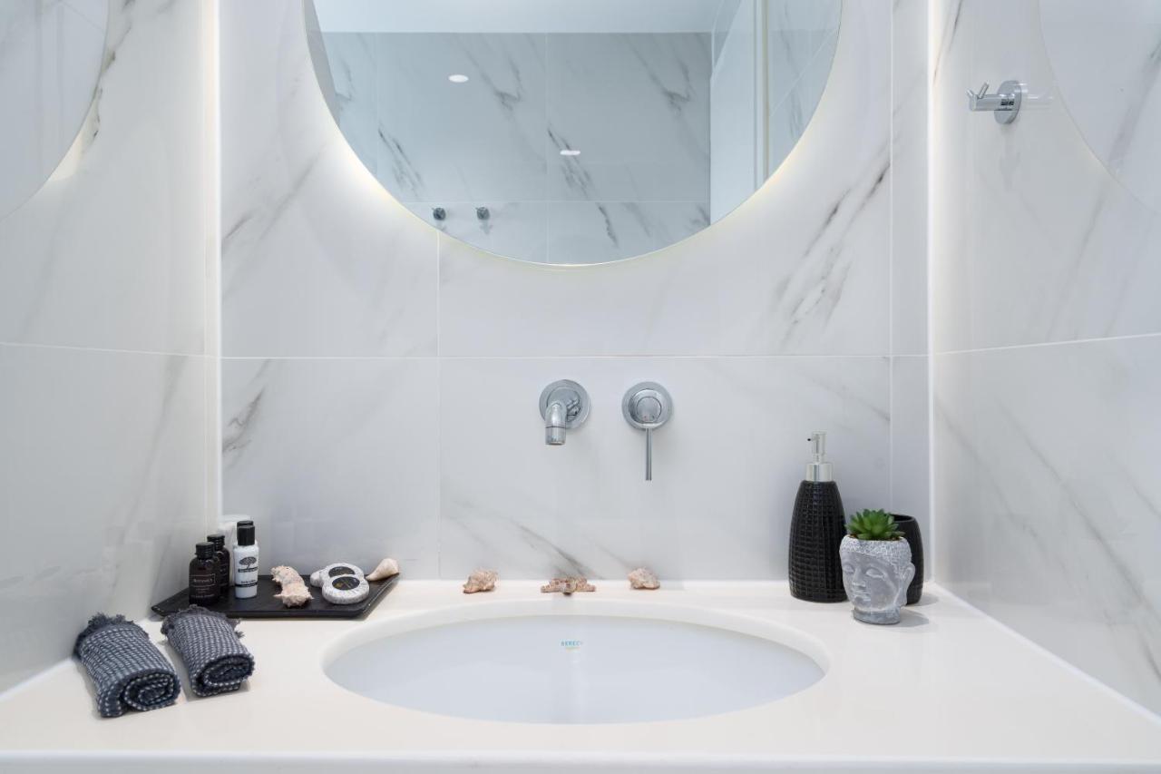 Seaview Apartment Фира Екстериор снимка