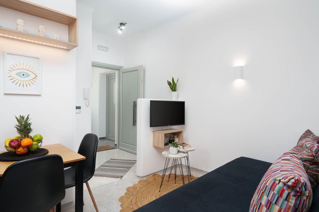 Seaview Apartment Фира Екстериор снимка